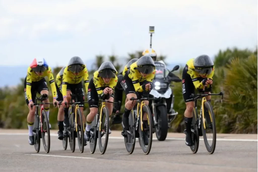 La vuelta femenina -