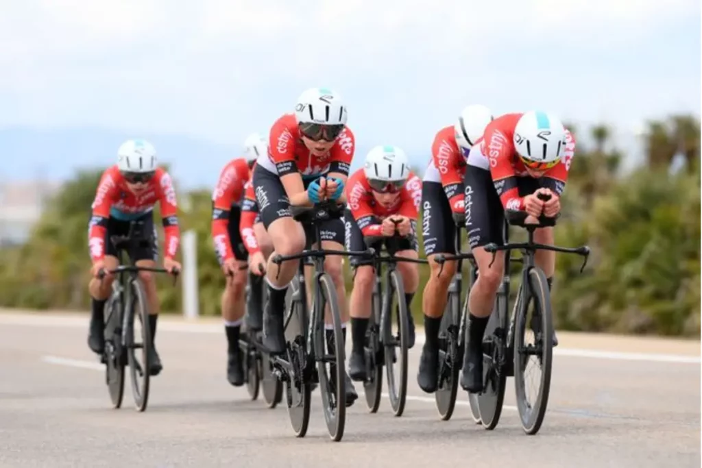 La vuelta femenina -