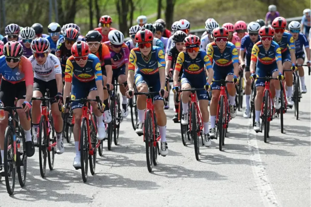 La vueta femenina - Peloton 2023