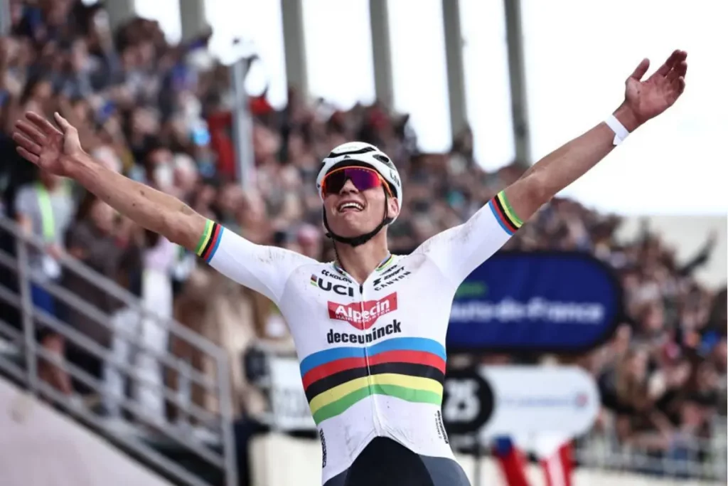 Mathieu celebra sua vitória em Paris-Roubaix 