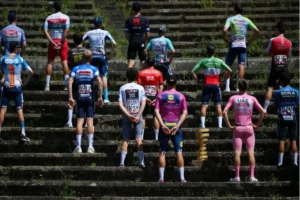 Giro - ST10 Riders