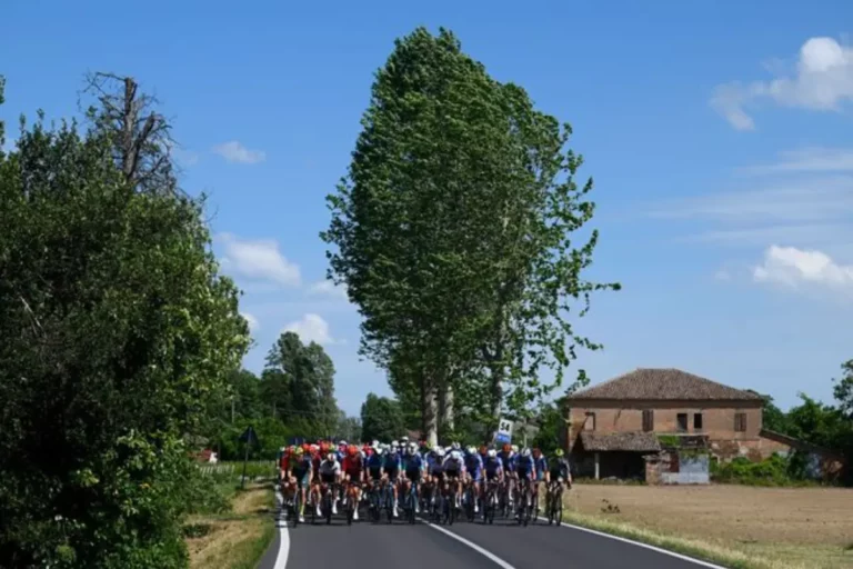 Giro - ST13 Peloton