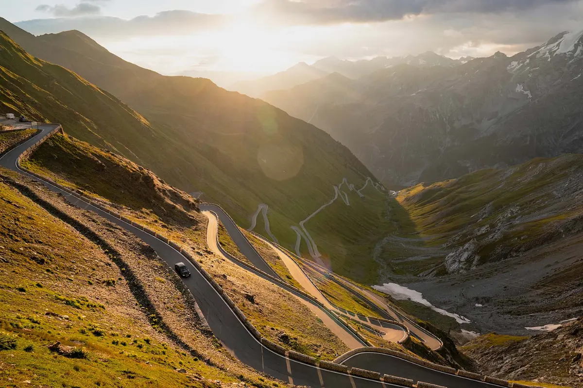 Explorar: Passo Stelvio, Itália | Giro Ciclista